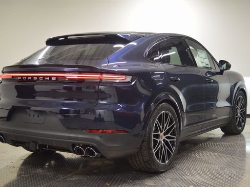 New 2026 Porsche Cayenne image 7