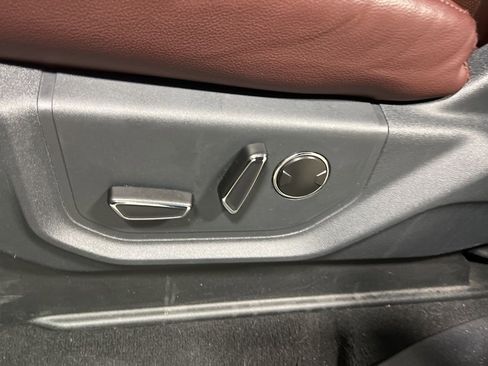 Used 2024 Ford Expedition Max Limited image 22