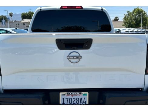 Used 2024 Nissan Frontier S w/ Technology Package RWD image 48