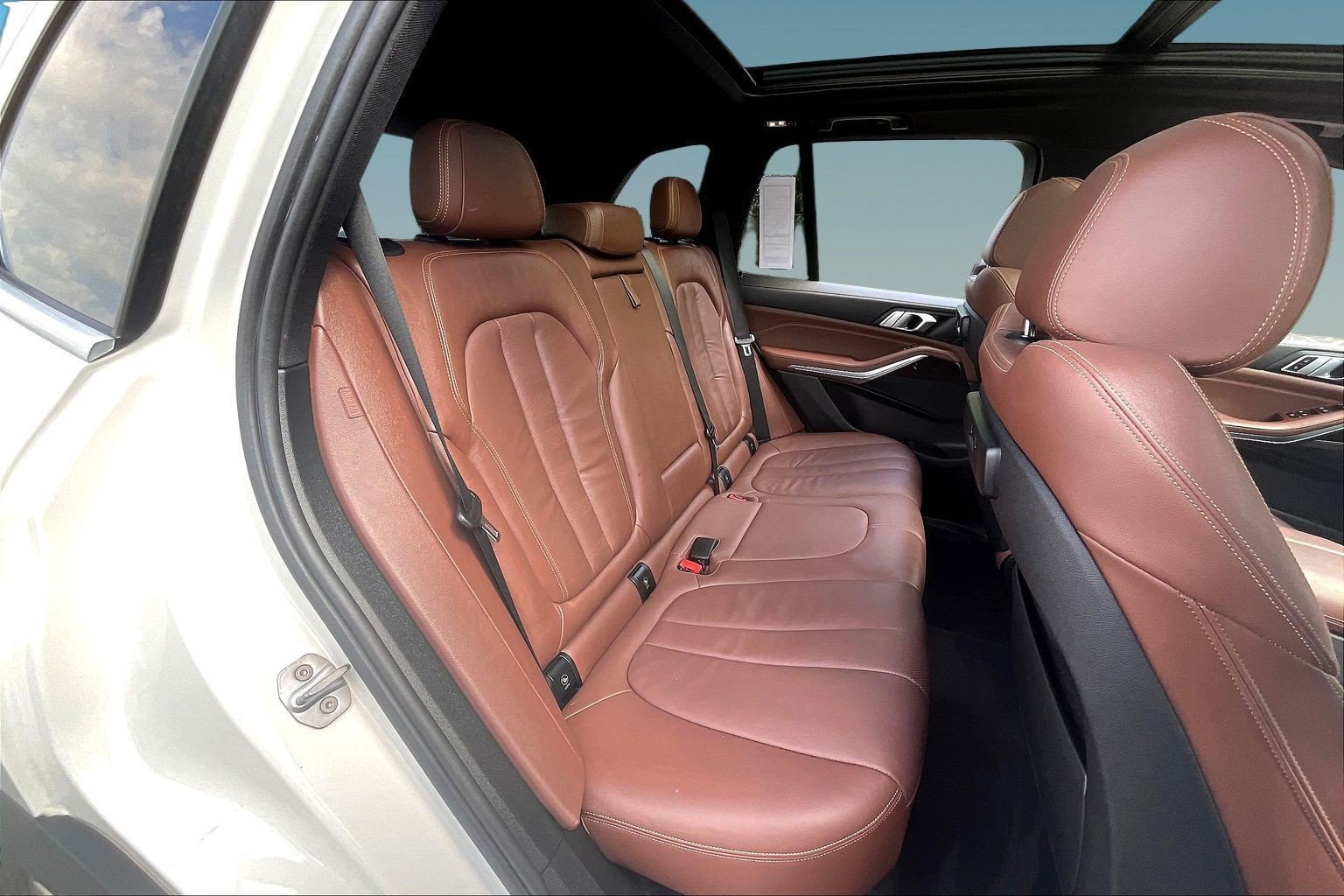 Used 2019 BMW X5 xDrive40i w/ Premium Package 2 AWD/4WD image 24