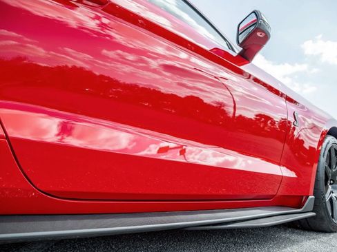 Used 2021 Ford Mustang Shelby GT500 w/ Carbon Fiber Track Pack image 3