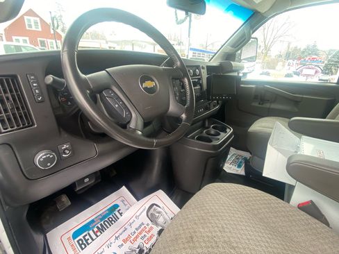Used 2021 Chevrolet Express 3500 w/ Power Convenience Package image 13