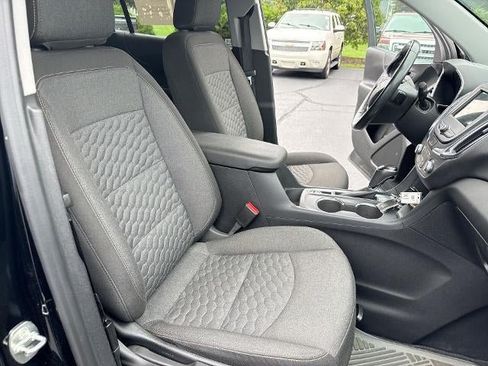 Used 2019 Chevrolet Equinox LT FWD image 27