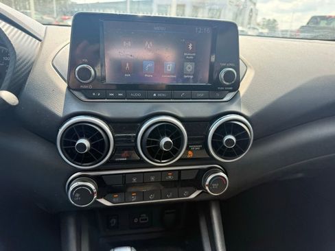 Used 2025 Nissan Sentra S image 18