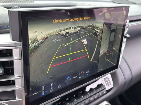 New 2025 Toyota Tundra Platinum AWD/4WD image 35