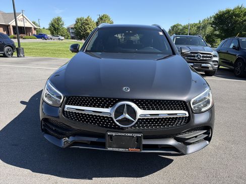 Used 2022 Mercedes-Benz GLC 300 4MATIC image 3