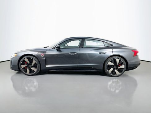 New 2026 Audi S e-tron GT Prestige image 4