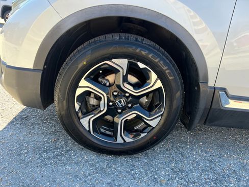 Used 2017 Honda CR-V Touring image 27