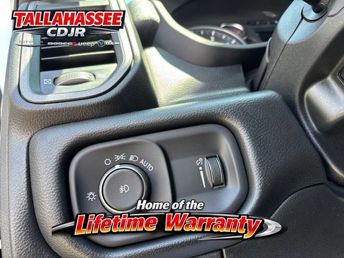 New 2026 RAM 3500 Tradesman AWD/4WD image 39