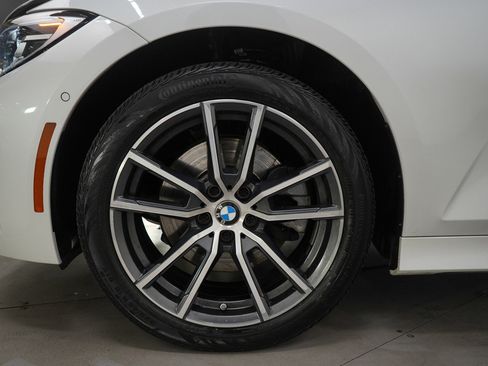 Used 2021 BMW 330i xDrive Sedan image 31