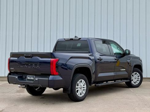 Used 2023 Toyota Tundra SR5 w/ SR5 Premium Package AWD/4WD image 6