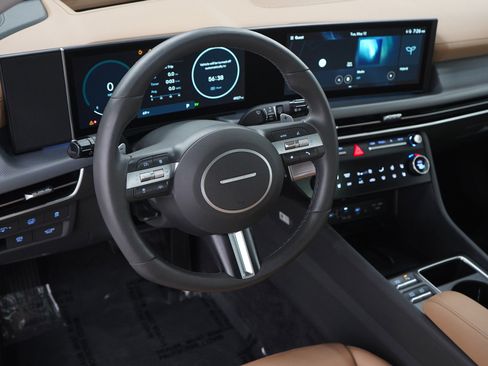 Certified 2025 Hyundai Sonata Limited FWD image 19