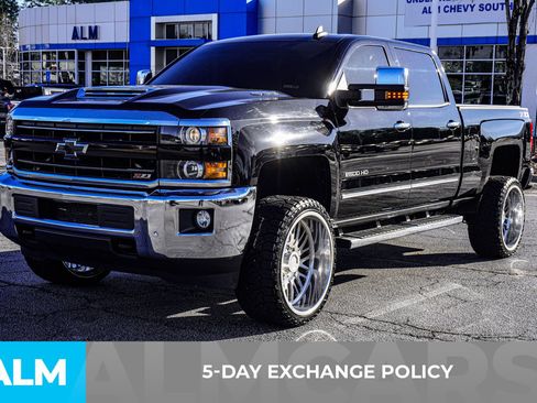 Used 2019 Chevrolet Silverado 2500 LTZ w/ Duramax Plus Package image 5