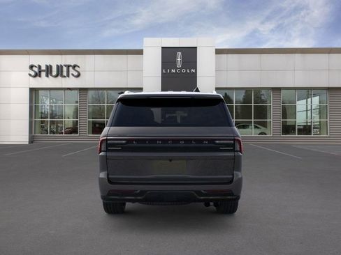 New 2025 Lincoln Navigator Black Label image 8