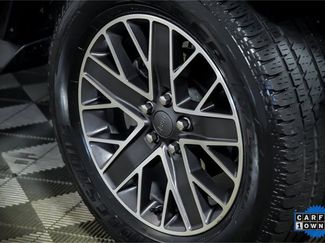 Used 2022 Jeep Wrangler Unlimited Sahara video 3