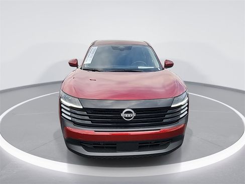 Used 2025 Nissan Kicks SV image 3