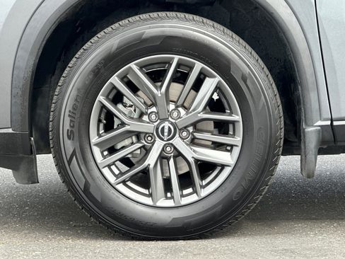 Certified 2023 Nissan Rogue S image 26