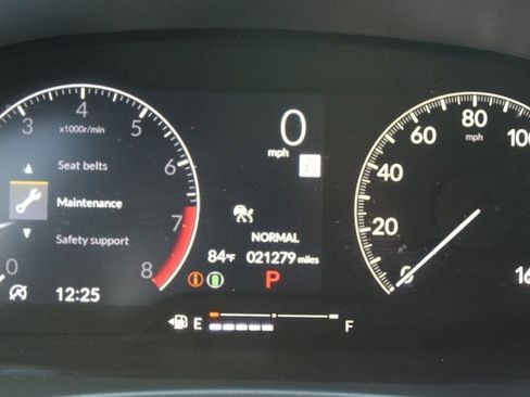 Used 2024 Honda Civic Sport image 17