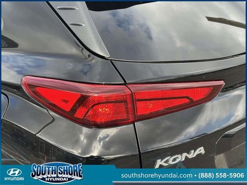 Certified 2023 Hyundai Kona SEL image 11