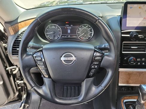 Used 2021 Nissan Armada SL w/ Captain's Chairs Package AWD/4WD image 29