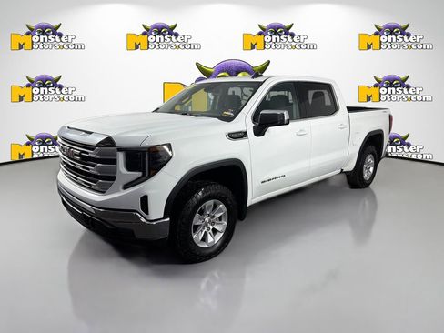 Used 2024 GMC Sierra 1500 SLE w/ Preferred Package image 1