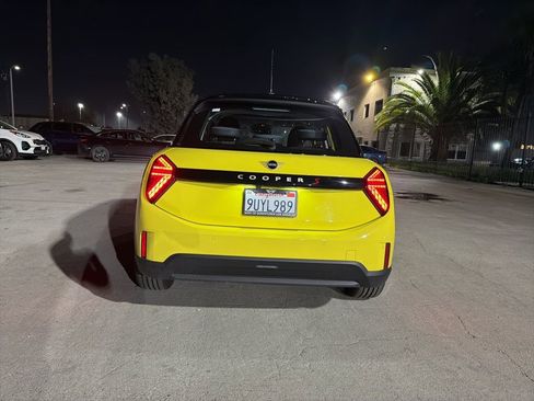 Used 2025 MINI Cooper S image 4