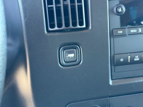 Used 2023 Chevrolet Express 3500 LS image 29