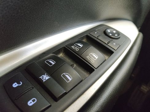 Used 2019 Dodge Journey GT image 27