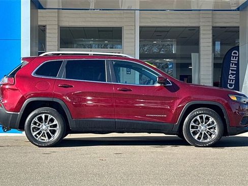 Used 2020 Jeep Cherokee Latitude Plus image 4