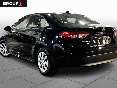Used 2023 Toyota Corolla LE image 11