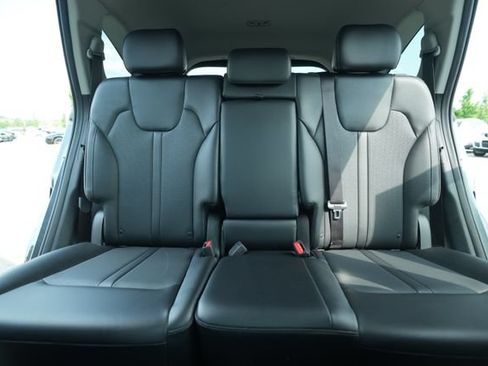 Used 2023 Kia Sorento S FWD image 37