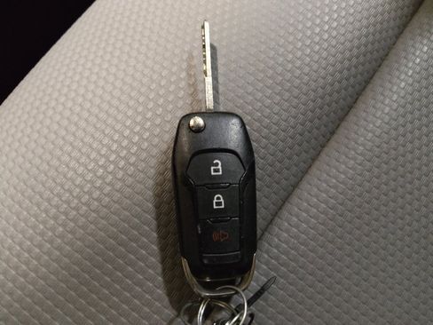 Used 2018 Ford F150 XL w/ Equipment Group 101A Mid image 32