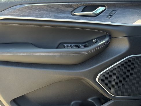 New 2026 Jeep Grand Cherokee Limited AWD/4WD image 13
