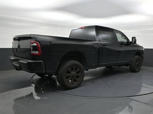 Used 2024 RAM 2500 Big Horn w/ Night Edition AWD/4WD image 5