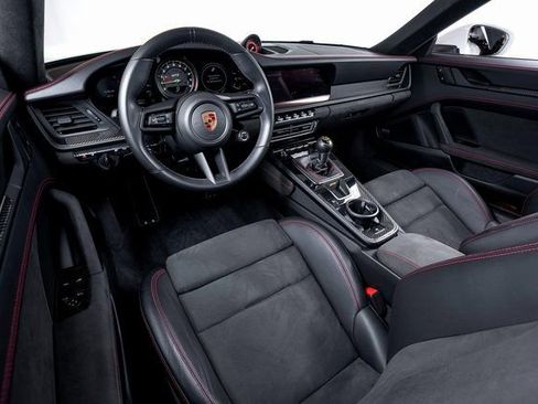 Used 2024 Porsche 911 GT3 image 24