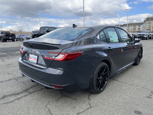 New 2026 Toyota Camry SE image 4