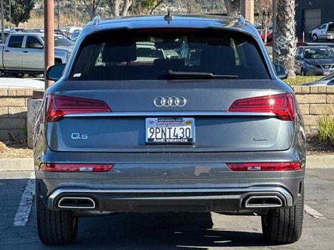 Certified 2024 Audi Q5 2.0T Premium w/ Convenience Package AWD/4WD image 5