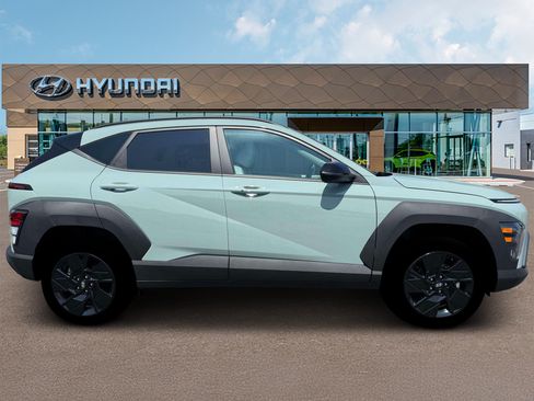 Used 2026 Hyundai Kona SEL Sport FWD image 9