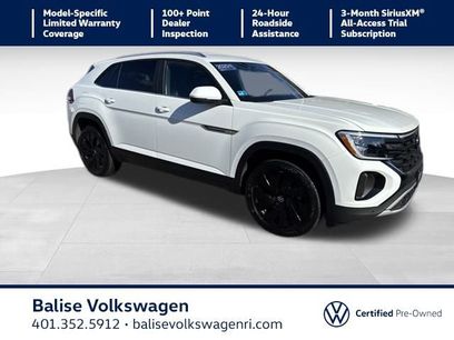 Certified 2025 Volkswagen Atlas Cross Sport SE w/ Black Wheel Package