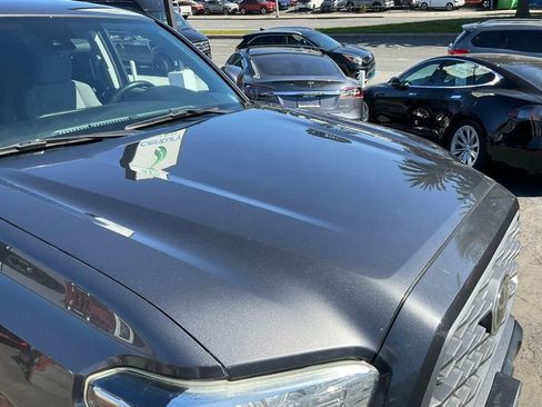 Used 2019 Toyota Tacoma SR5 image 69