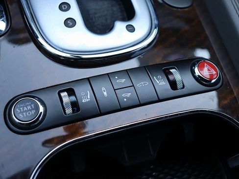 Used 2013 Bentley Continental GT image 65