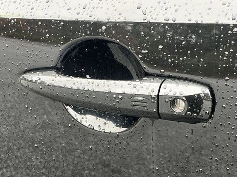 Certified 2023 Nissan Ariya AWD image 28