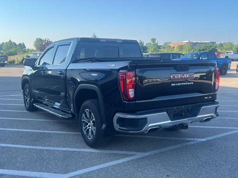 Used 2019 GMC Sierra 1500 SLE w/ SLE Convenience Package AWD/4WD image 3