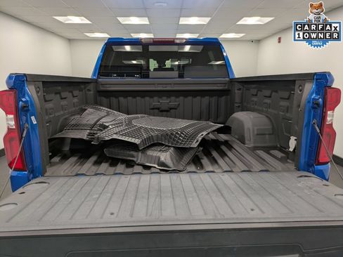 Used 2022 Chevrolet Silverado 1500 RST w/ Convenience Package II AWD/4WD image 25