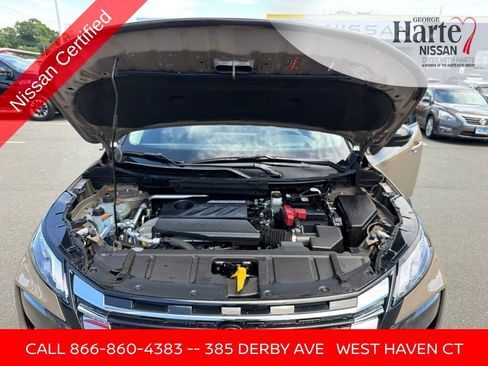 Certified 2025 Nissan Rogue SL w/ SL Premium Package AWD/4WD image 33