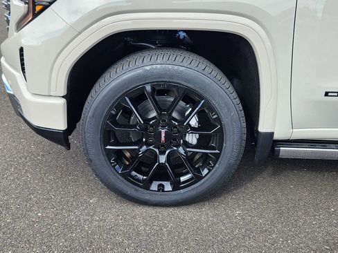 New 2026 GMC Sierra 1500 Denali AWD/4WD image 9