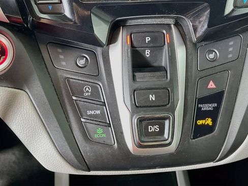 Used 2020 Honda Odyssey EX image 17