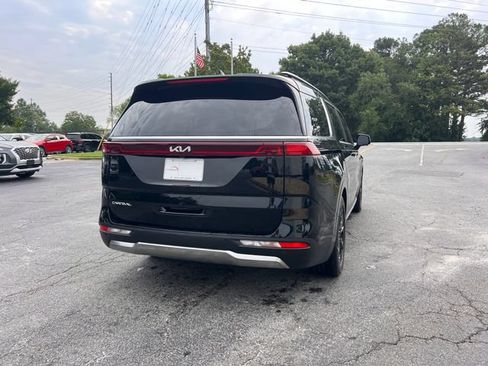 Used 2024 Kia Carnival SX Prestige FWD image 5