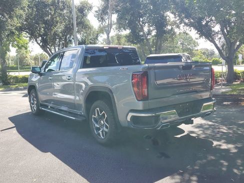 Certified 2024 GMC Sierra 1500 SLT w/ SLT Premium Plus Package AWD/4WD image 3