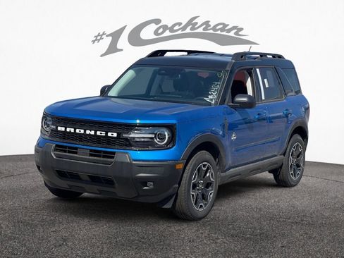 New 2025 Ford Bronco Sport Outer Banks image 3